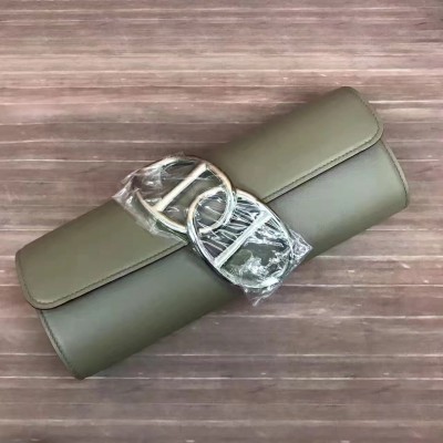 Hermes Handmade Egee Clutch In Khaki Swift Leather