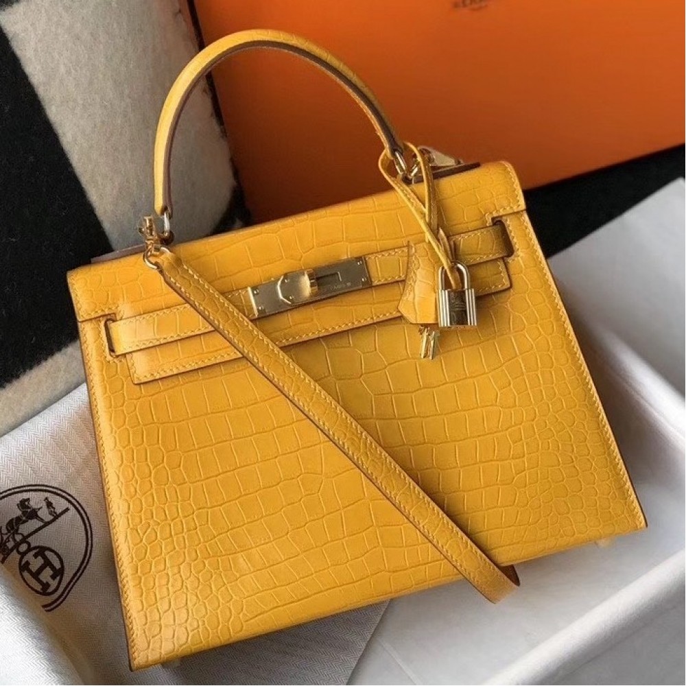 Hermes Kelly 25cm Bag In Yellow Embossed Crocodile