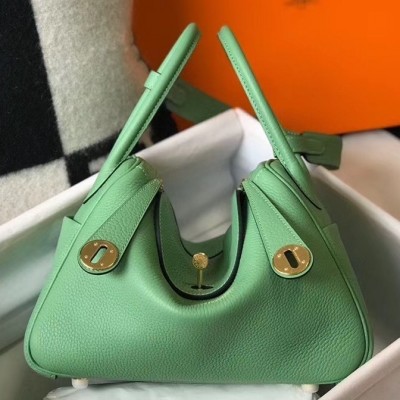 Hermes Lindy 26cm Bag In Vert Criquet Clemence With GHW